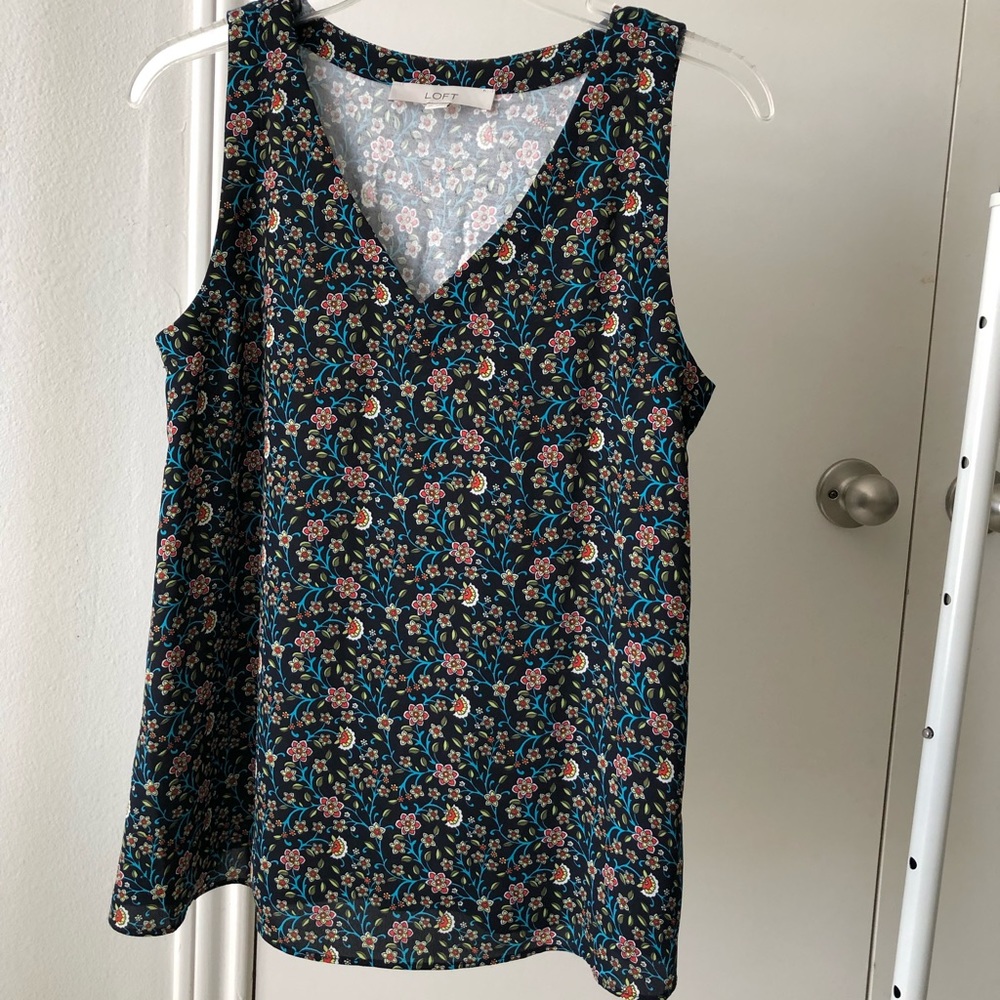 LOFT Floral Shell XS